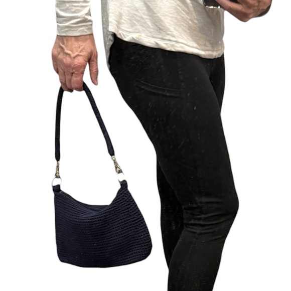 Navy Crochet Hand Shoulder Bag Silver Hardware Boho Chic Y2K - Picture 15 of 15